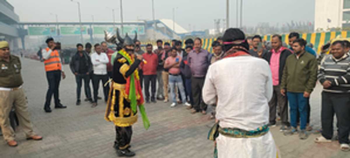 नोएडा पुलिस ने 15 दिनों में काटे कुल 95,317 चालान, 318 वाहन सीज